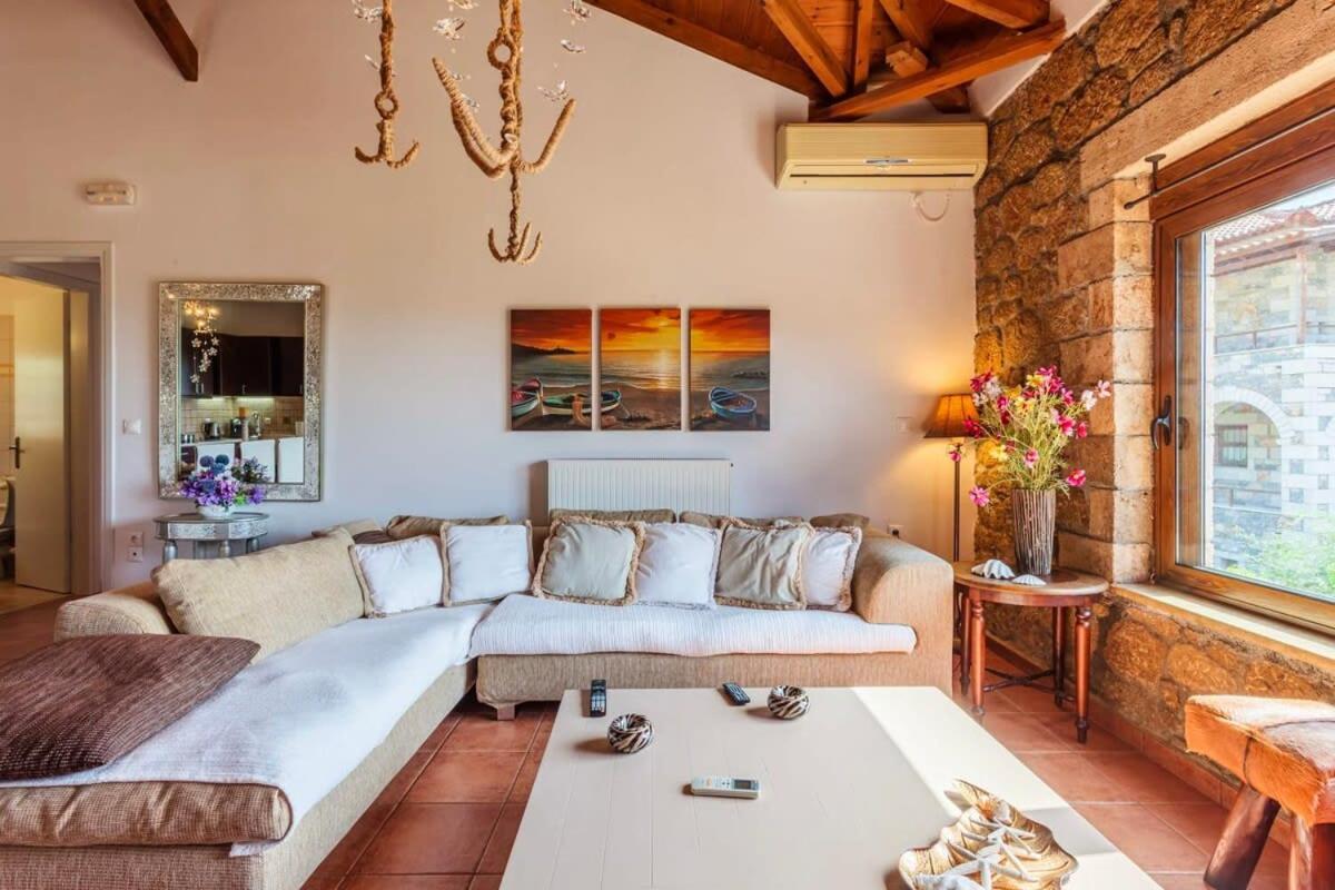 Mani'S Aura Seaside-Spacious Summer Retreat Kotronion  Экстерьер фото